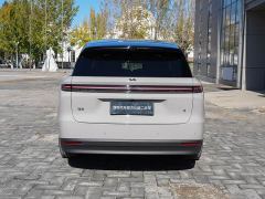 Li Auto i8 Standard Edition - ფოტო 6