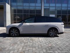 Li Auto i8 Standard Edition - ფოტო 8