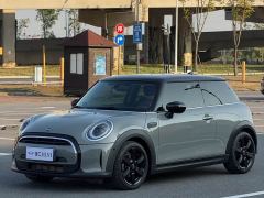 BMW MINI 1.5T COOPER Artist - ფოტო 1