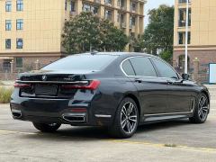 BMW 7 Series 730Li M Sport Package - ფოტო 9