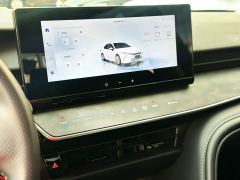 Toyota Camry Hybrid 2.0L HGVP Luxury - фото 12