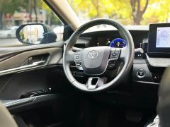 Toyota Camry Hybrid 2.0L HGVP Luxury - фото 18