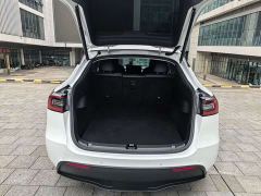 Tesla Model Y Rear-Wheel Drive - фото 12