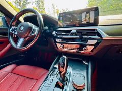 BMW 5 Series New Energy 535Le Pioneer Edition M Sport Package - фото 9