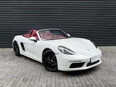 Porsche 718 Boxster 2.0T - ფოტო 2