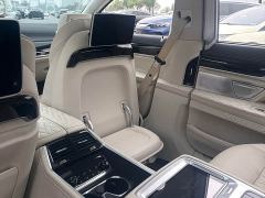 BMW 7 Series 740Li xDrive Executive Luxury Package - фото 10