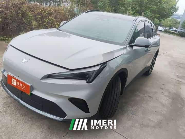 BAIC ARCFOX Alpha T5 Extended Range 1215 Yuan Jing Zhi Xing Version