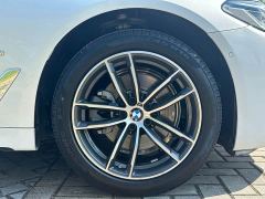 BMW 5 Series 525Li M Sport Package - ფოტო 20