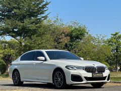 BMW 5 Series 525Li M Sport Package - ფოტო 3