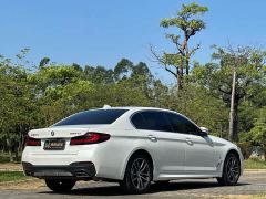 BMW 5 Series 525Li M Sport Package - ფოტო 6