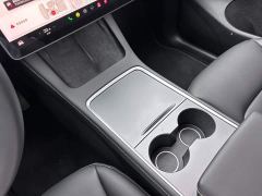 Tesla Model Y Long Range All-Wheel Drive 3D7 - фото 18