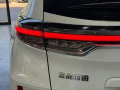 Honda UR-V 240TURBO 2WD Elegance Edition - ფოტო 17