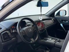 Honda UR-V 240TURBO 2WD Elegance Edition - ფოტო 9
