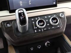 Land Rover Defender 110 P400 X - ფოტო 10