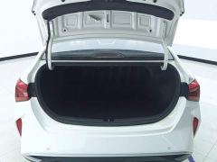 Hyundai Yuena 1.4L Manual GLS Cool Edition - photo 4