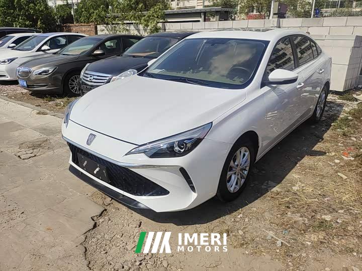 SAIC MG i5 1.5L CVT Luxury - автомобиль из Китая