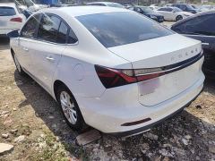 SAIC MG i5 1.5L CVT Luxury - фото 4