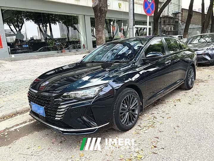 Dongfeng MAX 1.5T Version Edition - ავტომობილი ჩინეთიდან