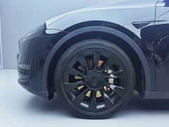 Tesla Model Y Standard Range RWD - ფოტო 7