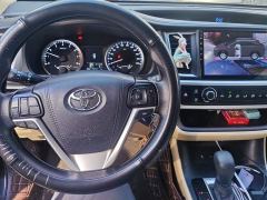 Toyota Highlander 2.0T FWD Elite 5-Seater - photo 12