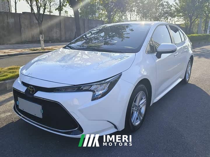 Toyota Corolla 1.8L CVT Luxury