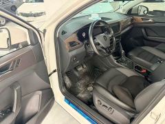 Volkswagen Touareg 280TSI FWD Luxury Edition - photo 4