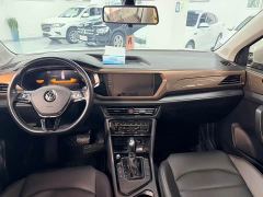 Volkswagen Touareg 280TSI FWD Luxury Edition - photo 5
