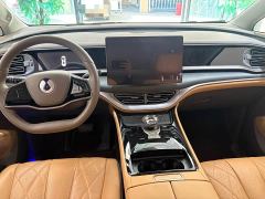 Denza D9 DM-i 970 AWD Flagship - ფოტო 4