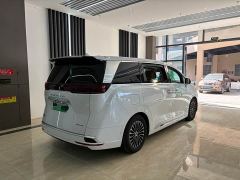 Denza D9 DM-i 970 AWD Flagship - ფოტო 7