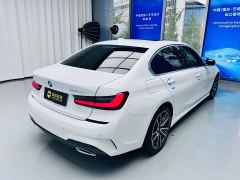 BMW 3 Series 320Li M Sport Package - ფოტო 8