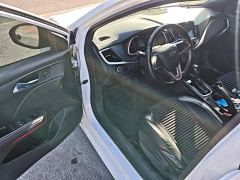 Chevrolet Cruze Mild Hybrid RS 330T Automatic Comfort Edition - фото 15