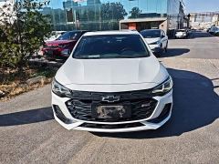 Chevrolet Cruze Mild Hybrid RS 330T Automatic Comfort Edition - фото 2