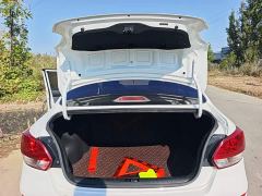 Kia Huanchi Facelift 1.4L Automatic Comfort Sunroof Edition - фото 18