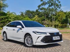Toyota Avalon Hybrid 2.5L XLE Premium - фото 3