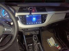 Geely Emgrand X3 1.5L CVT Luxury - photo 12