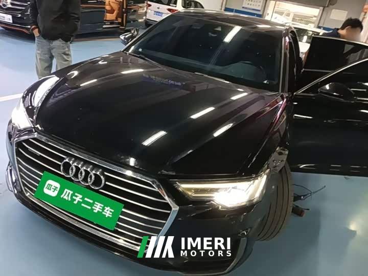 Audi A6L 40 TFSI Luxury Sport Edition - автомобиль из Китая