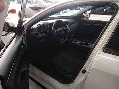 Honda Civic Hatchback 220 Turbo CVT Sharp Control - ფოტო 14