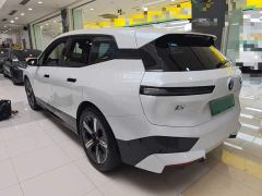 BMW iX Facelift xDrive40 - фото 4