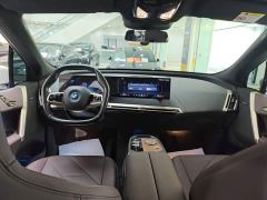 BMW iX Facelift xDrive40 - фото 9