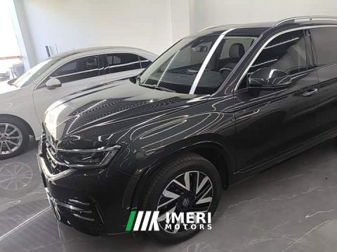 2022 Volkswagen Taos 380TSI AWD R-Line High Performance Edition - car from China