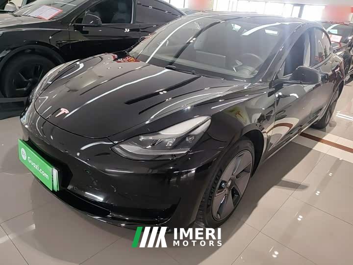 Tesla Model 3 Rear-Wheel Drive - автомобиль из Китая