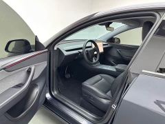 Tesla Model Y Rear-Wheel Drive - ფოტო 5