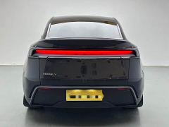 Tesla Model Y Rear-Wheel Drive - ფოტო 8