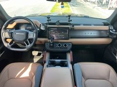 Land Rover Defender 110 3.0T P400 X-Dynamic HSE - ფოტო 5