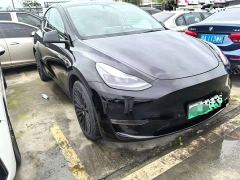 Tesla Model Y Long Range All-Wheel Drive - фото 3