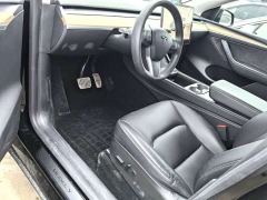 Tesla Model Y Long Range All-Wheel Drive - фото 5