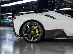 Ferrari SF90 3.9T V8 Stradale - фото 9