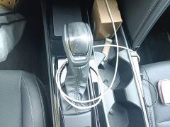 Toyota Camry Hybrid 2.0L HGVP Luxury - фото 10