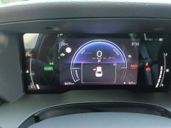 Toyota Camry Hybrid 2.0L HGVP Luxury - фото 7