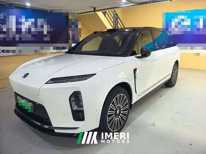 NIO ES8 Six-Seat Executive Luxury Edition